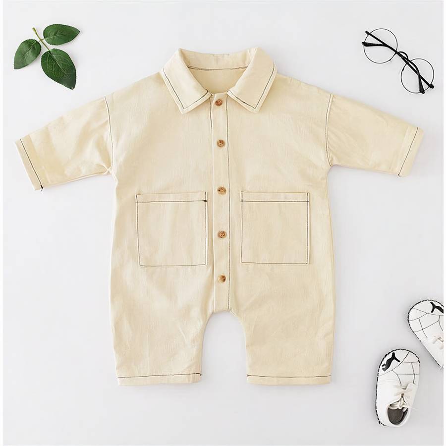 Barboteuse en denim doux pour bébés
