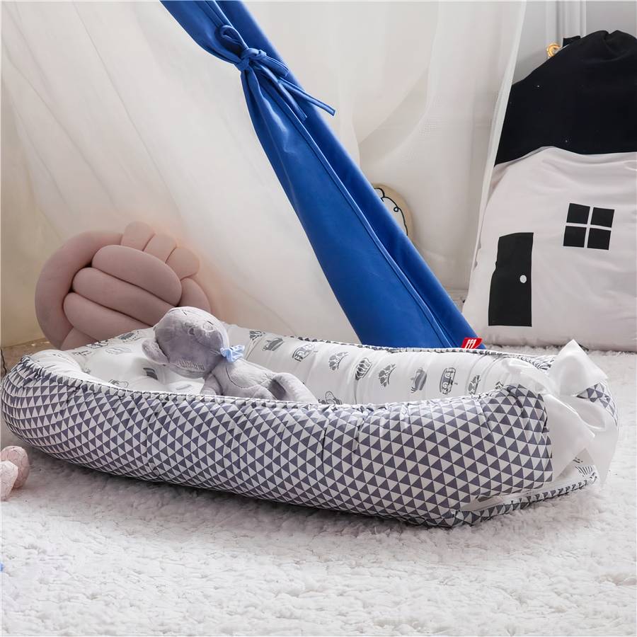 Lit réducteur avec oreiller pour bébé et nouveau-né