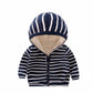 Manteau à capuche rayé pour bébés