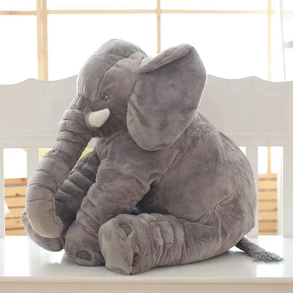 Éléphant en peluche doux et confortable