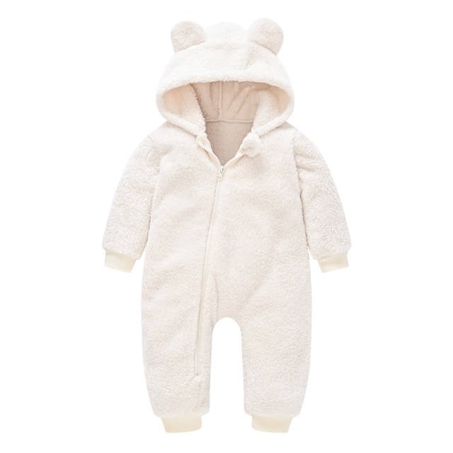 Combinaison ourson bébé en peluche