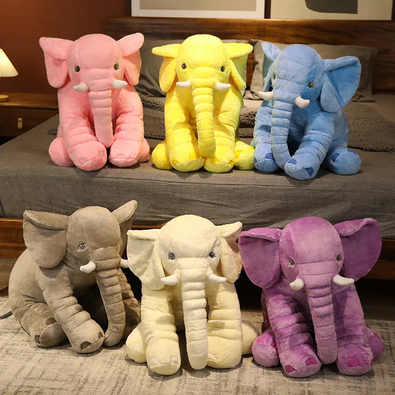 Éléphant en peluche doux et confortable