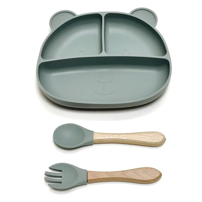 Assiette bébé en silicone avec ventouse